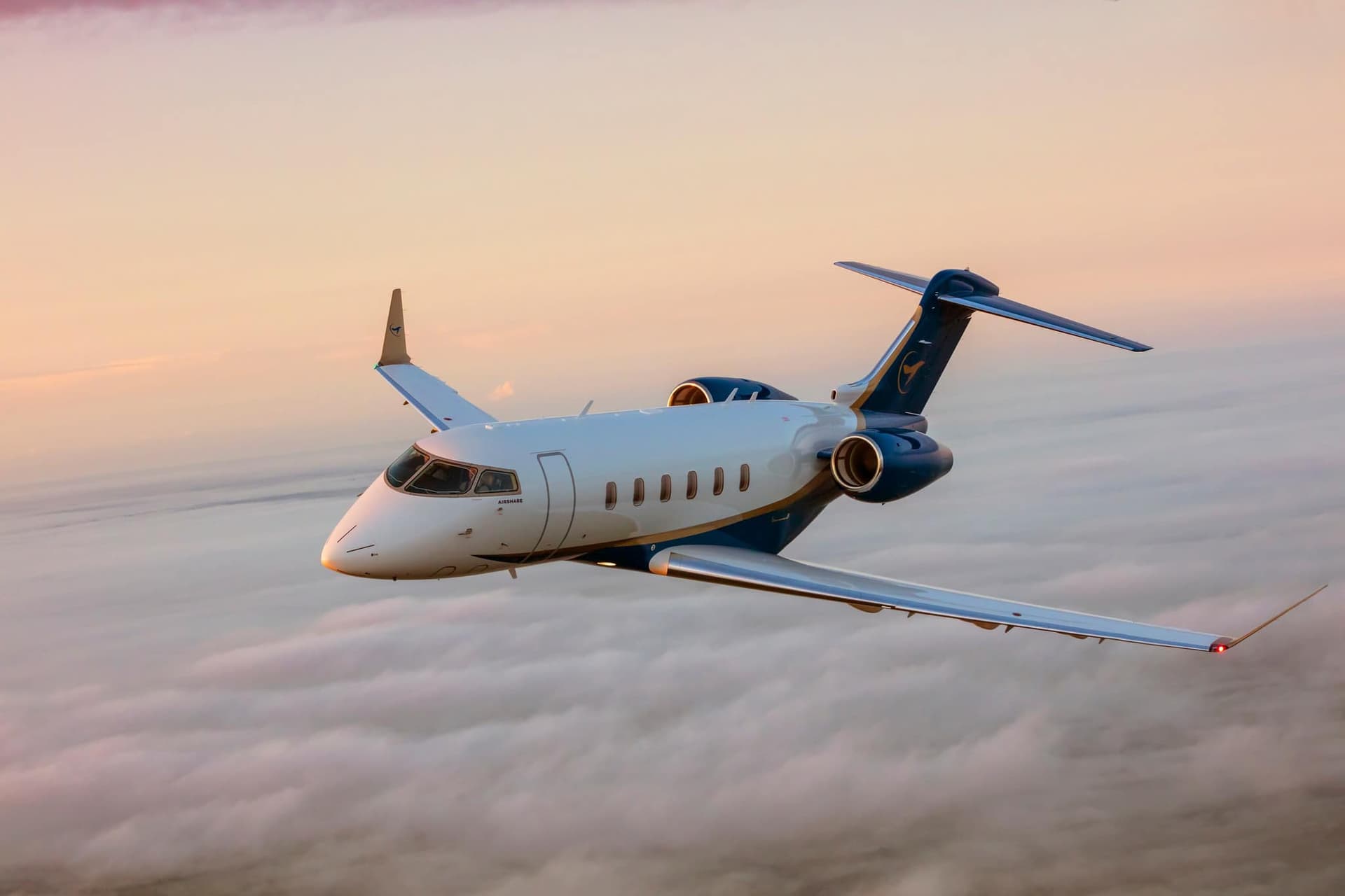 Challenger 350