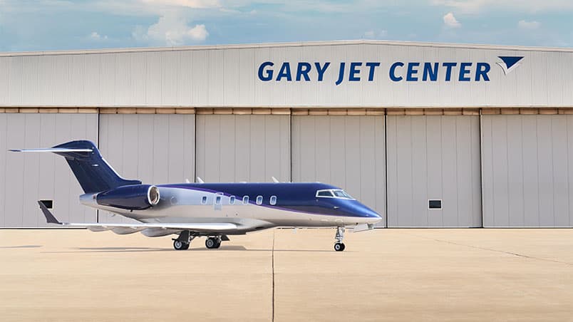 Bombardier Challenger 300