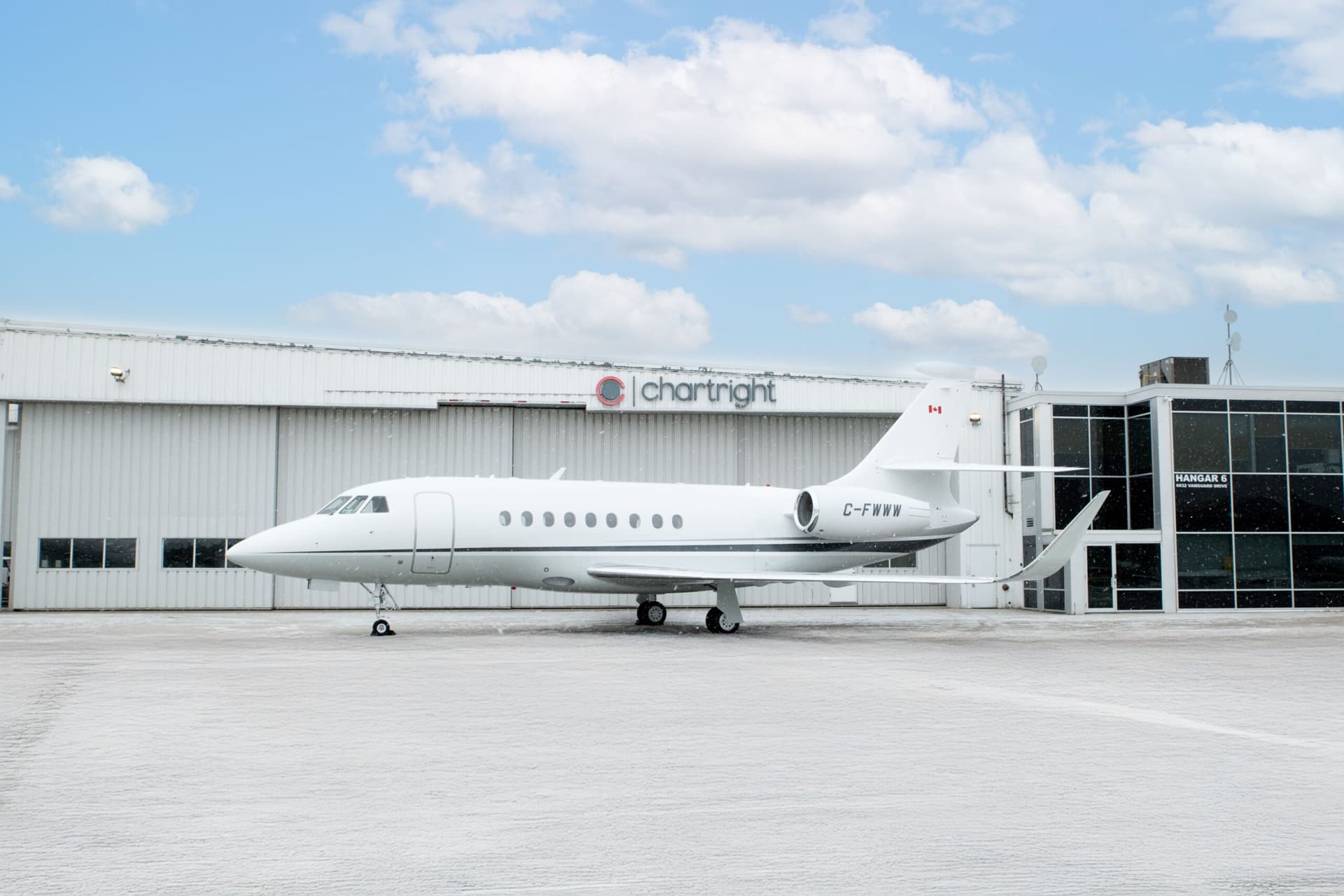 Dassault Falcon 2000LX