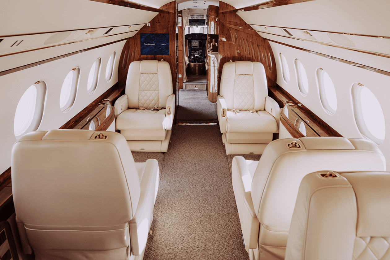 Dassault Falcon 2000LX
