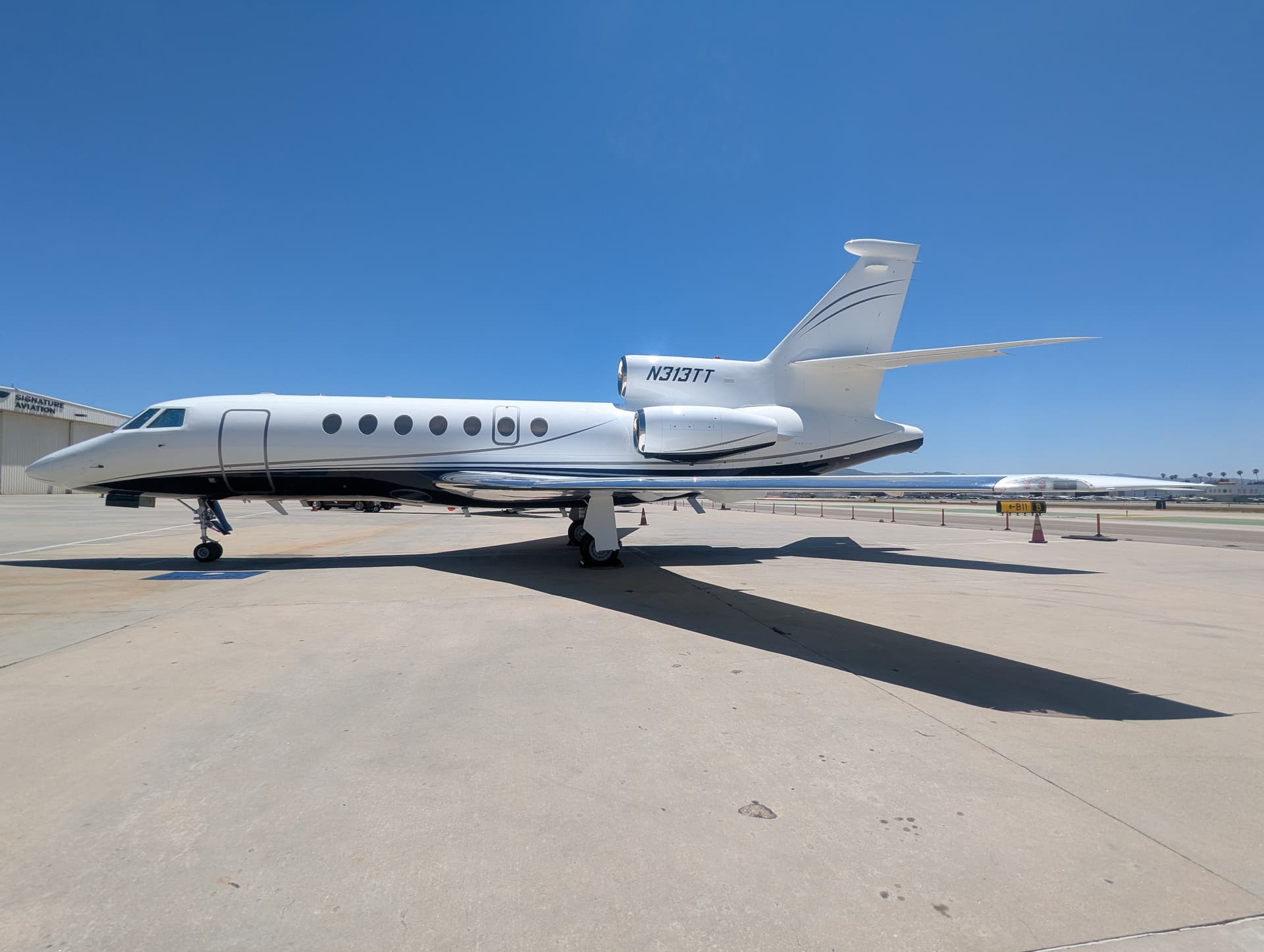 Dassault Falcon 50EX